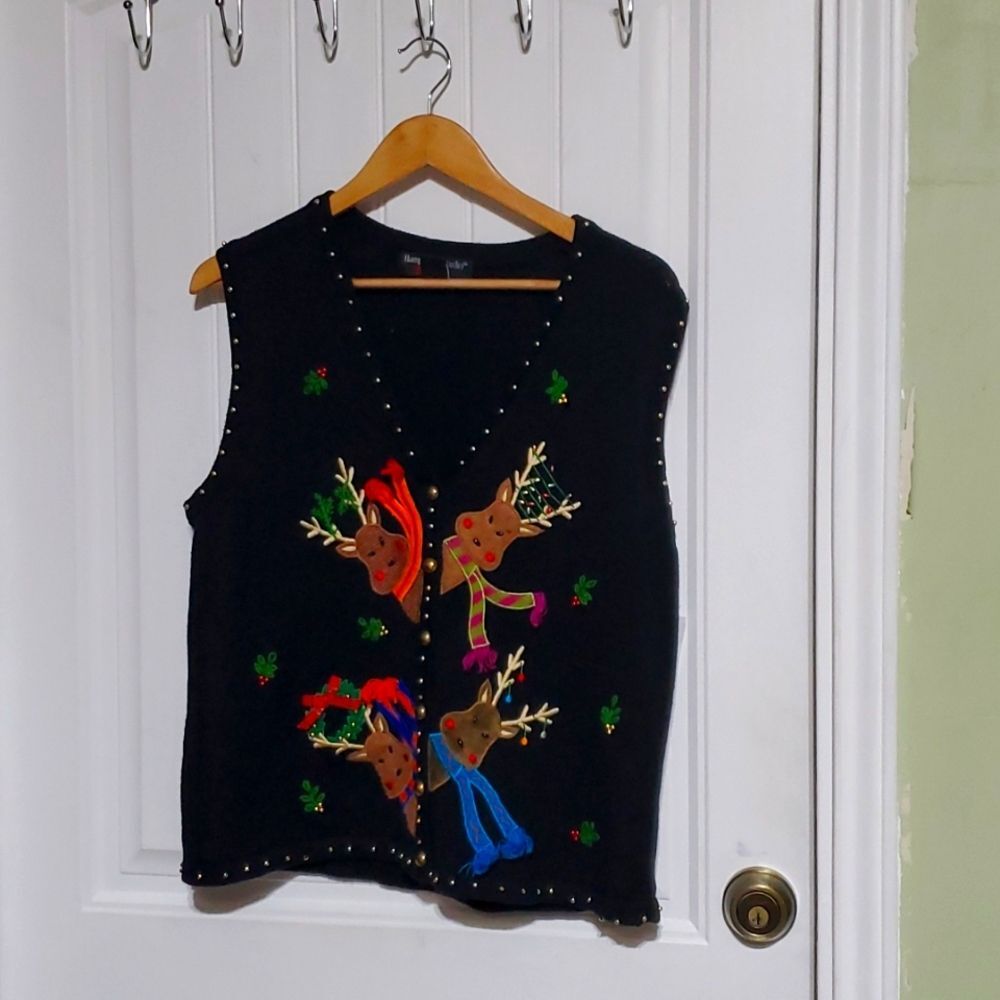 Hampshire Studio SNOW Decorated Half Jersey Size M